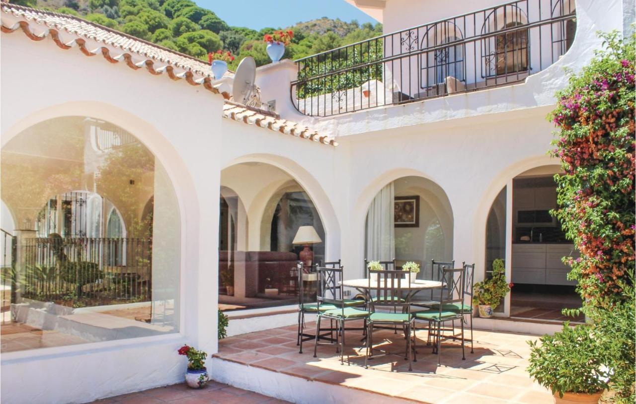 Nice Home In Ojen, Marbella With House Sea View Dış mekan fotoğraf