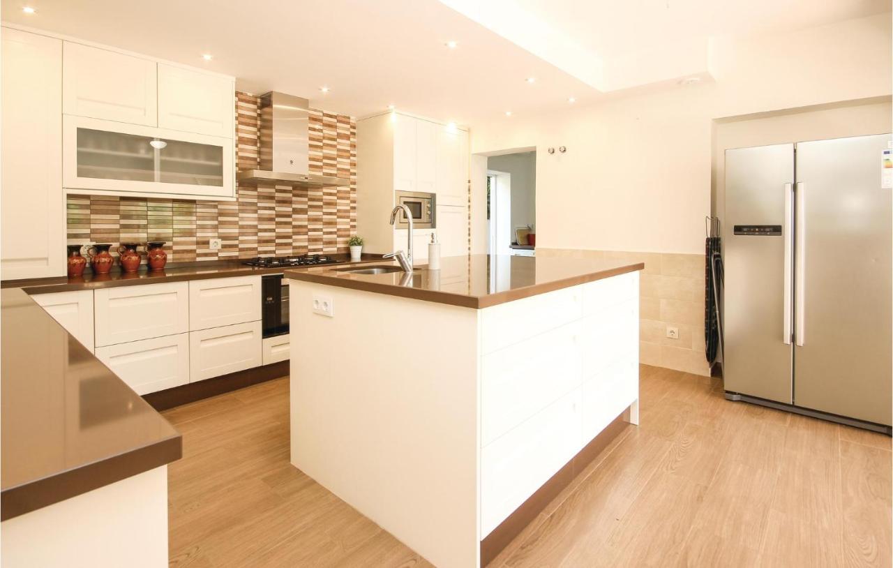 Nice Home In Ojen, Marbella With House Sea View Dış mekan fotoğraf