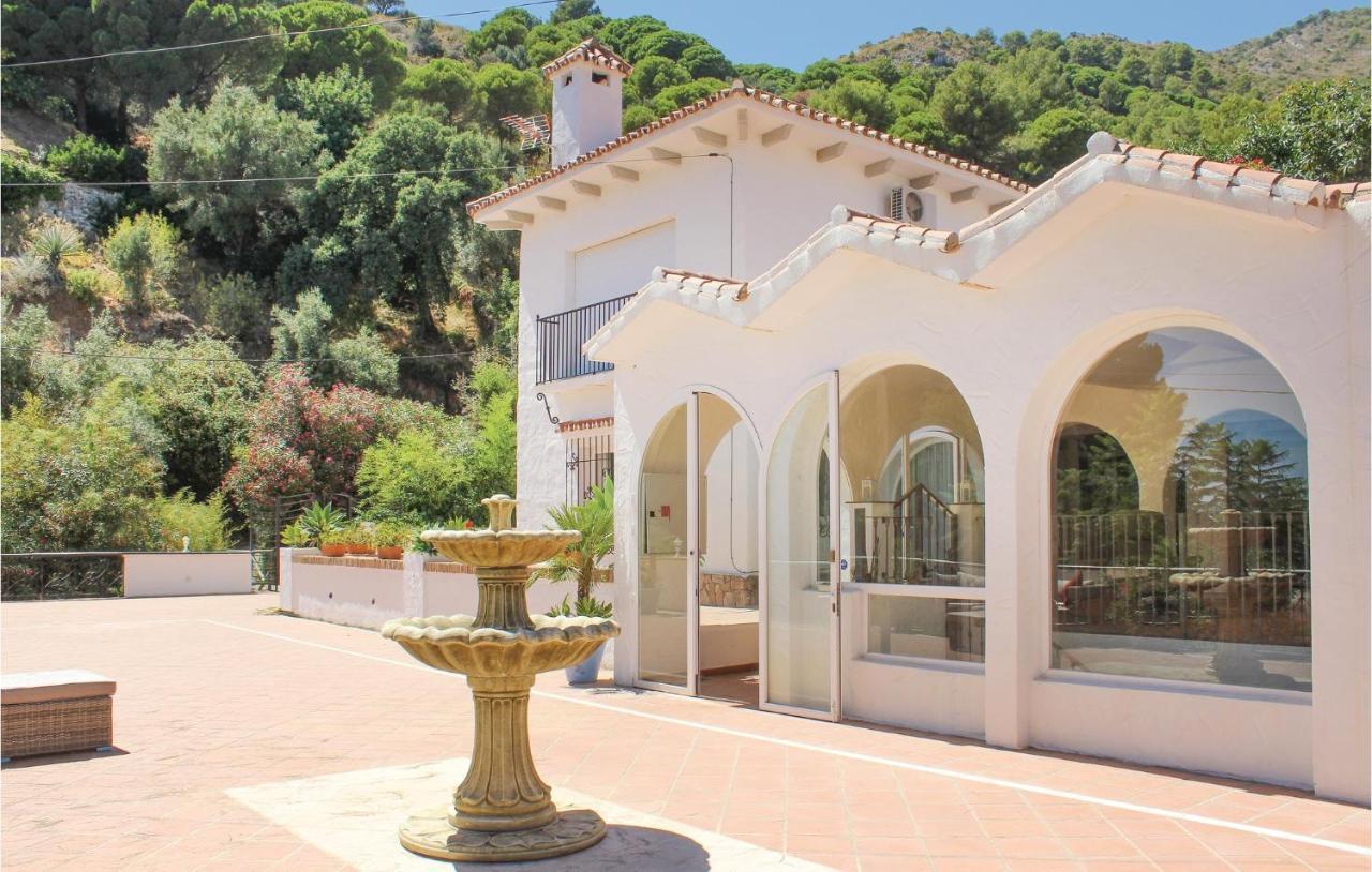 Nice Home In Ojen, Marbella With House Sea View Dış mekan fotoğraf
